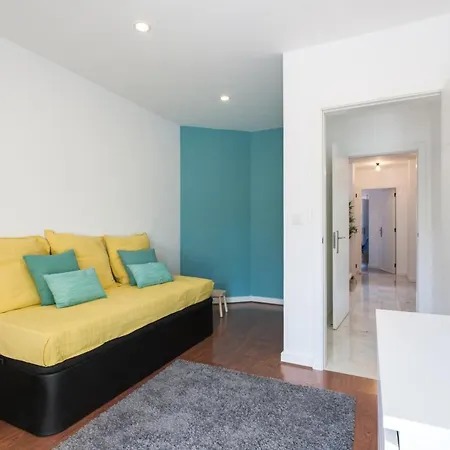 Grand House Bliss, By Timecooler Villa Carcavelos (Lisbon)